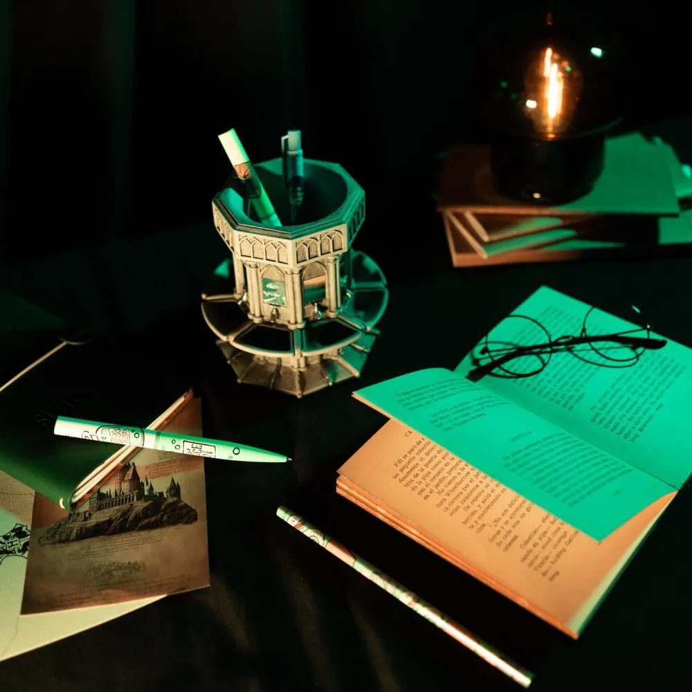 Harry Potter Skrivesaker og Pennholder - Supernerds