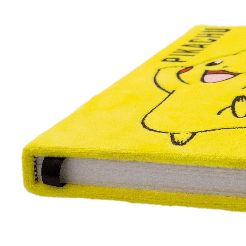 Pokemon Notatbok A5 Plush Pikachu - Supernerds